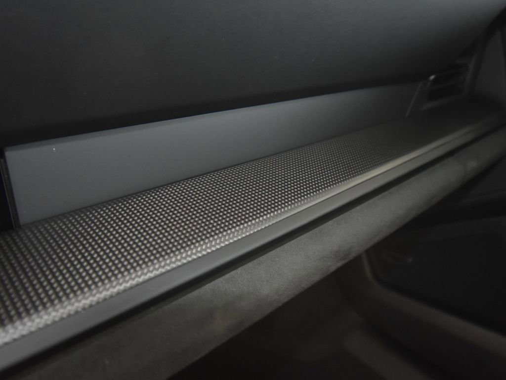 Used 2024 Porsche 911 Carrera GTS image 39