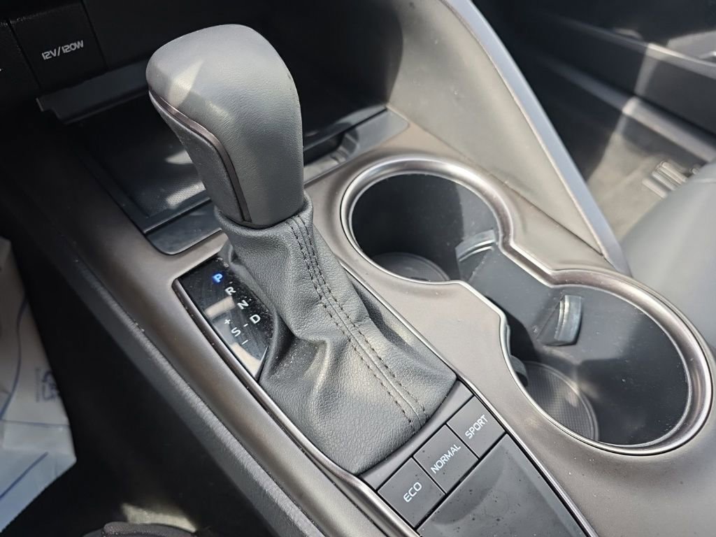 Used 2023 Toyota Camry SE w/ Convenience Package image 28