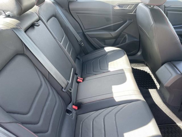 Used 2021 Volkswagen Jetta GLI Autobahn image 25