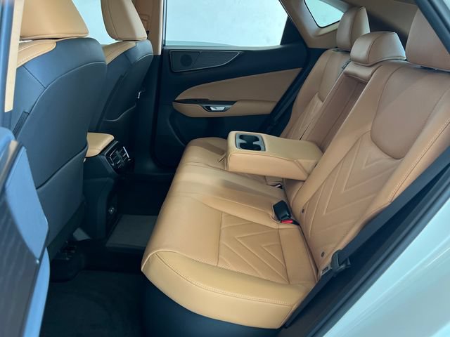 Used 2025 Lexus NX 450h+ AWD w/ Accessory Package (Z2) image 34