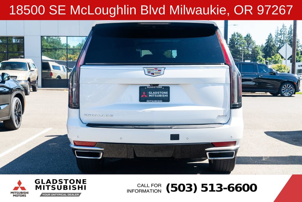 Used 2021 Cadillac Escalade ESV Premium Luxury w/ Performance Package AWD/4WD image 6