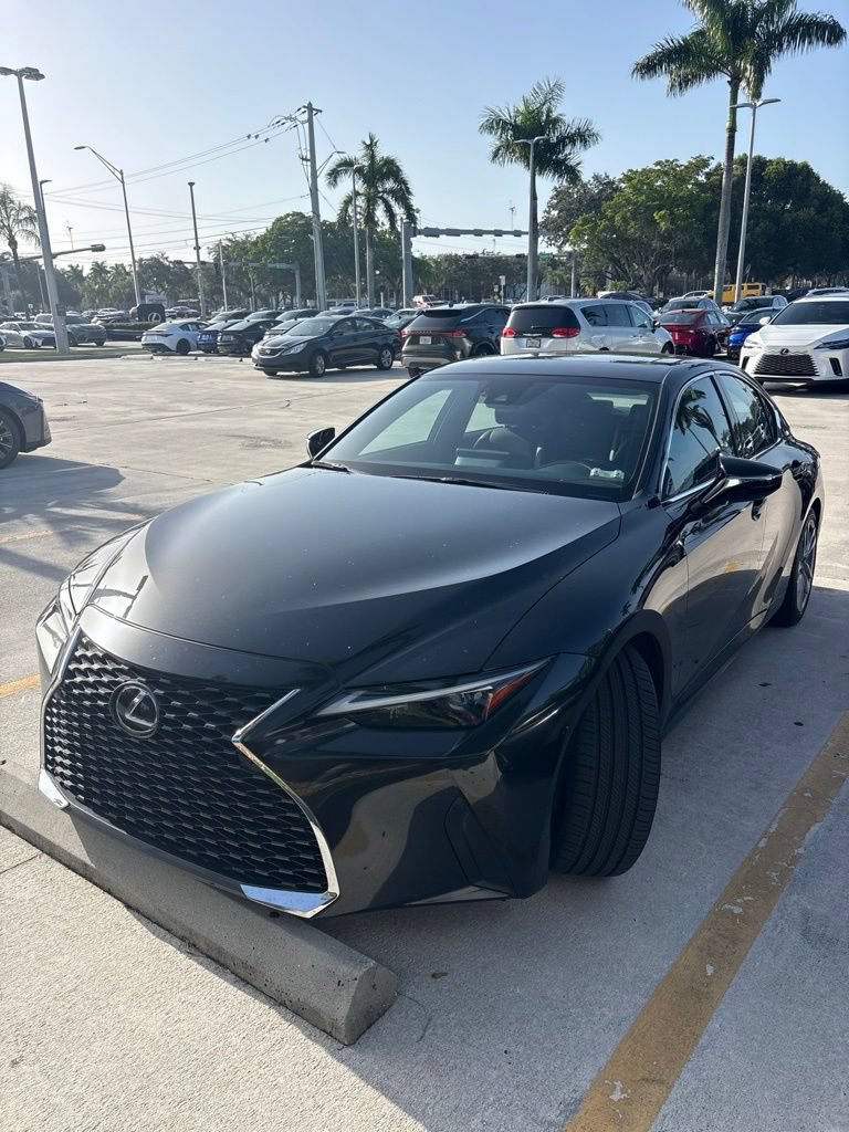 Used 2024 Lexus IS 300 w/ Comfort Package RWD image 1
