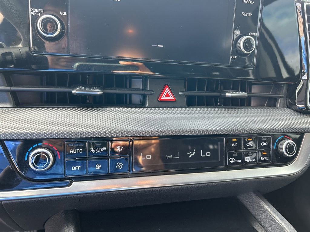 Used 2023 Kia Sportage LX image 38