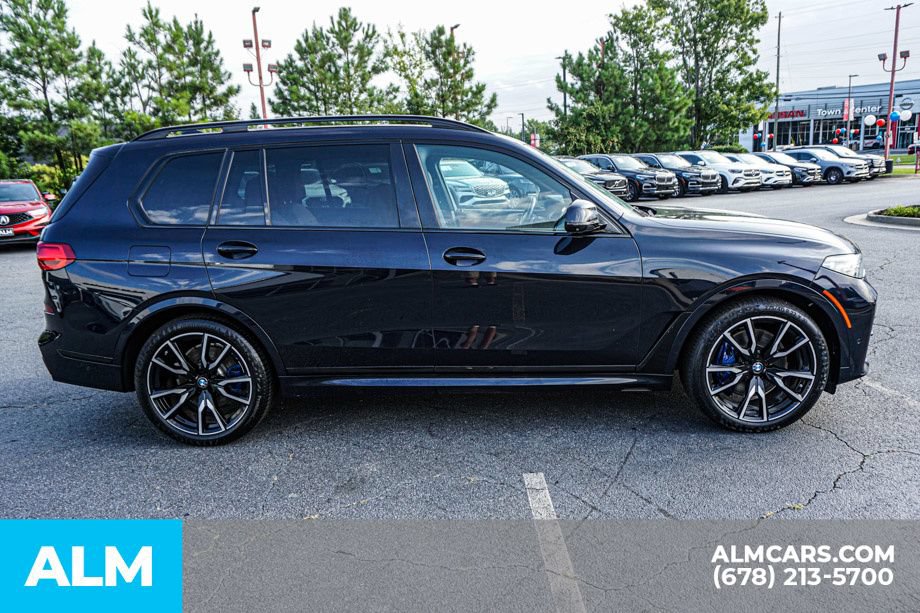 Used 2022 BMW X7 xDrive40i w/ M Sport Package AWD/4WD image 8