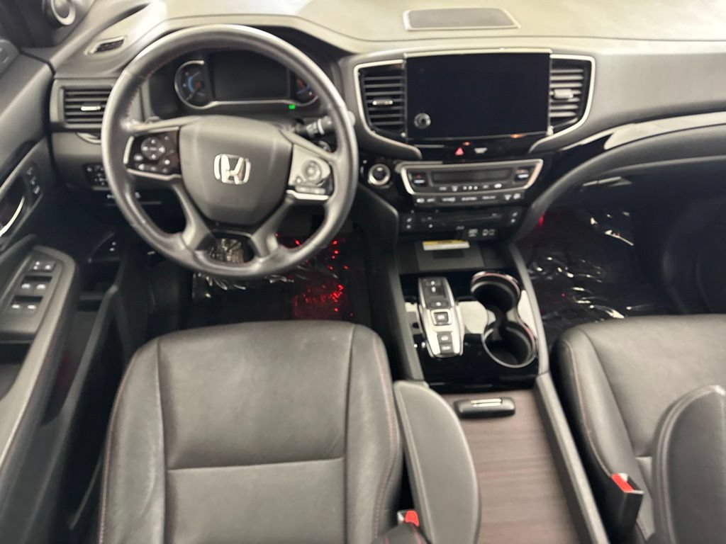 Used 2022 Honda Pilot Black Edition image 25