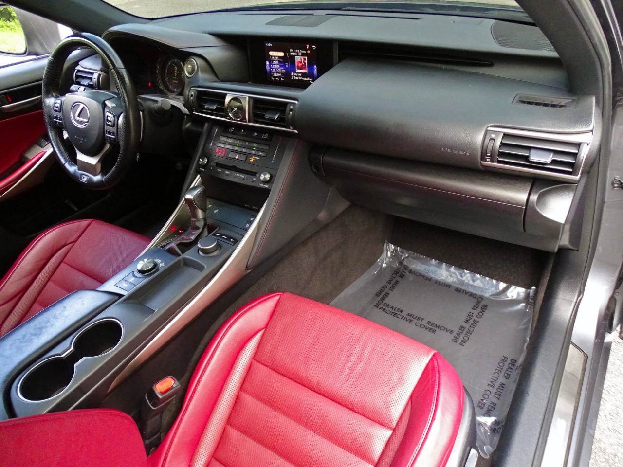 Used 2020 Lexus IS 350 F Sport w/ F Sport Package RWD image 31