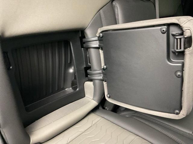 New 2026 Chevrolet Silverado 1500 ZR2 w/ LPO, Dark Essentials Package image 30