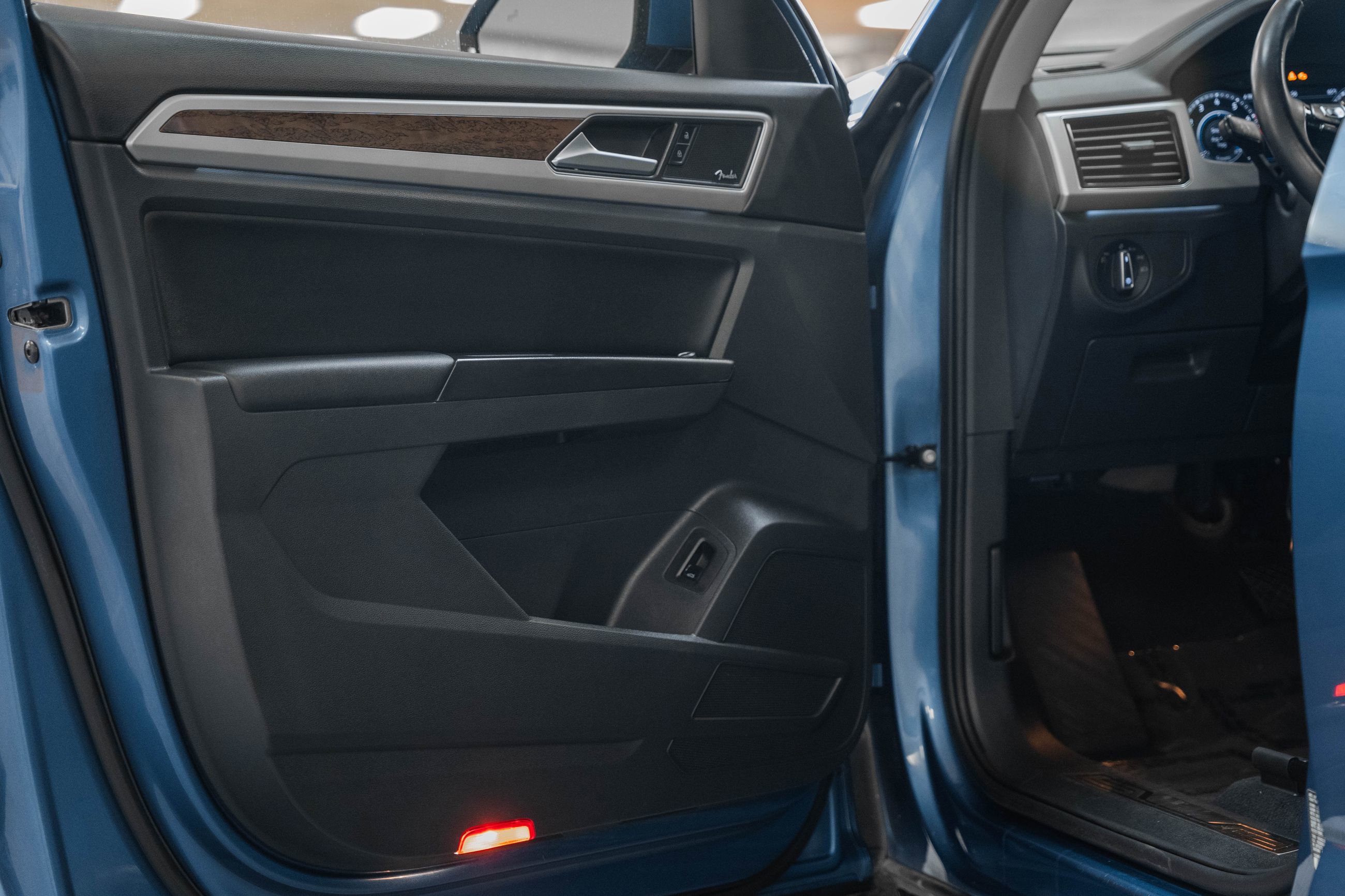 Used 2019 Volkswagen Atlas SEL Premium image 48