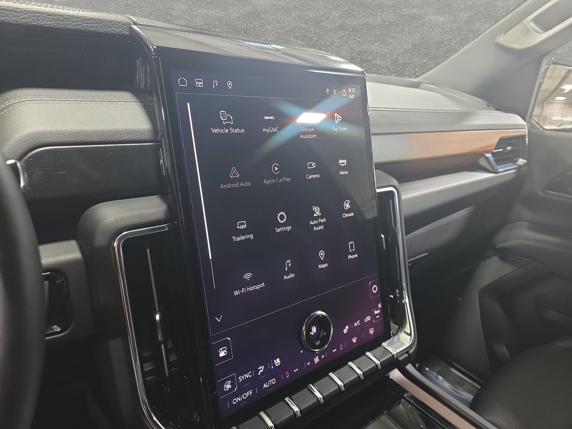 Used 2025 GMC Yukon Denali image 21