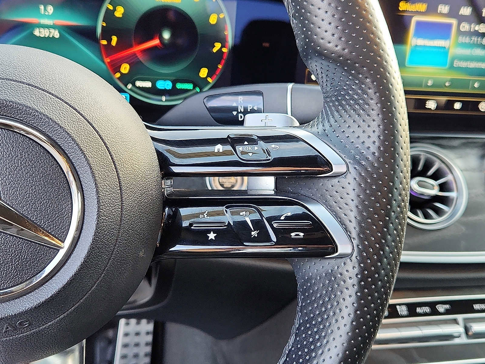 Used 2022 Mercedes-Benz E 450 Coupe image 21