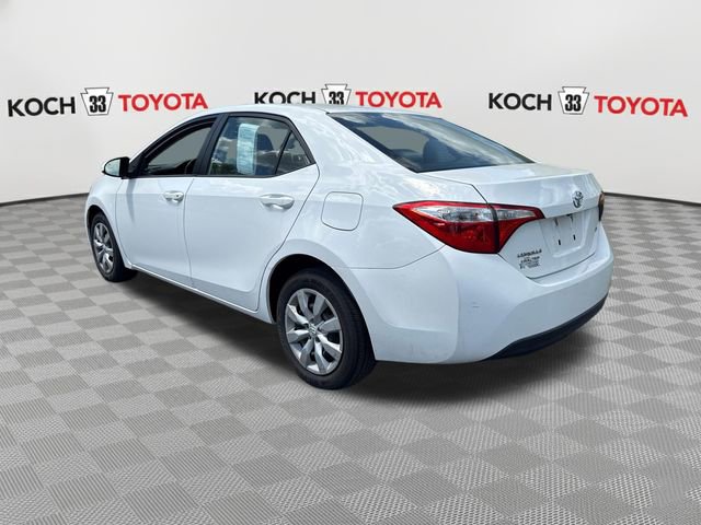 Used 2016 Toyota Corolla LE FWD image 6