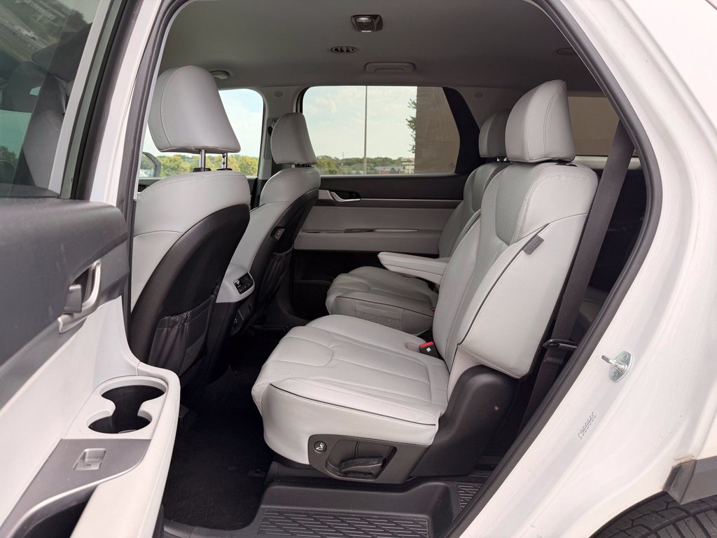 Used 2024 Hyundai Palisade SEL FWD image 5