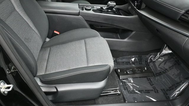 Used 2021 Nissan Rogue SV AWD/4WD image 11