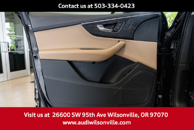 Used 2023 Audi Q7 2.0T Premium w/ Convenience Package AWD/4WD image 22