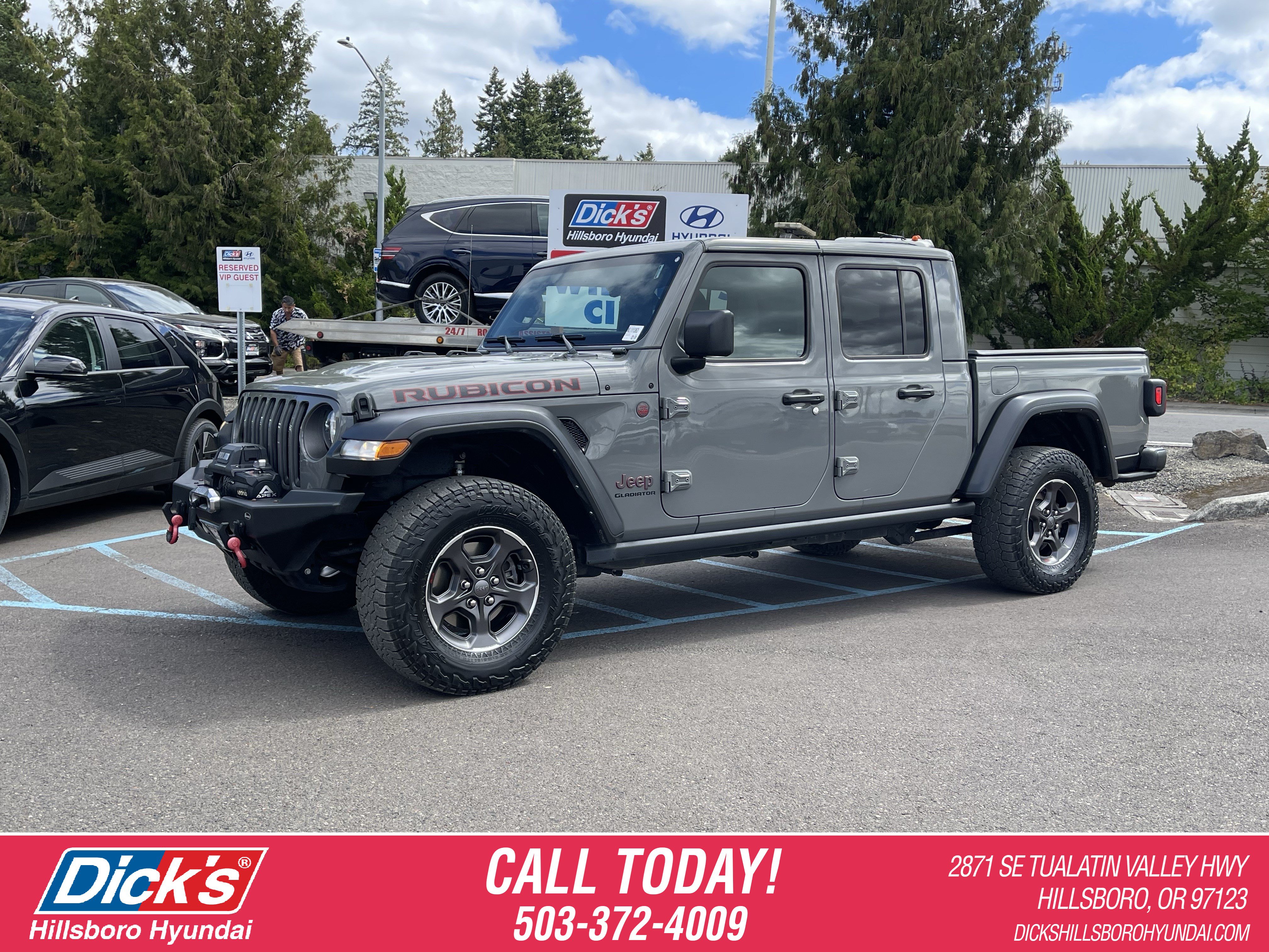 Used 2022 Jeep Gladiator Rubicon w/ Trailer Tow Package AWD/4WD image 1