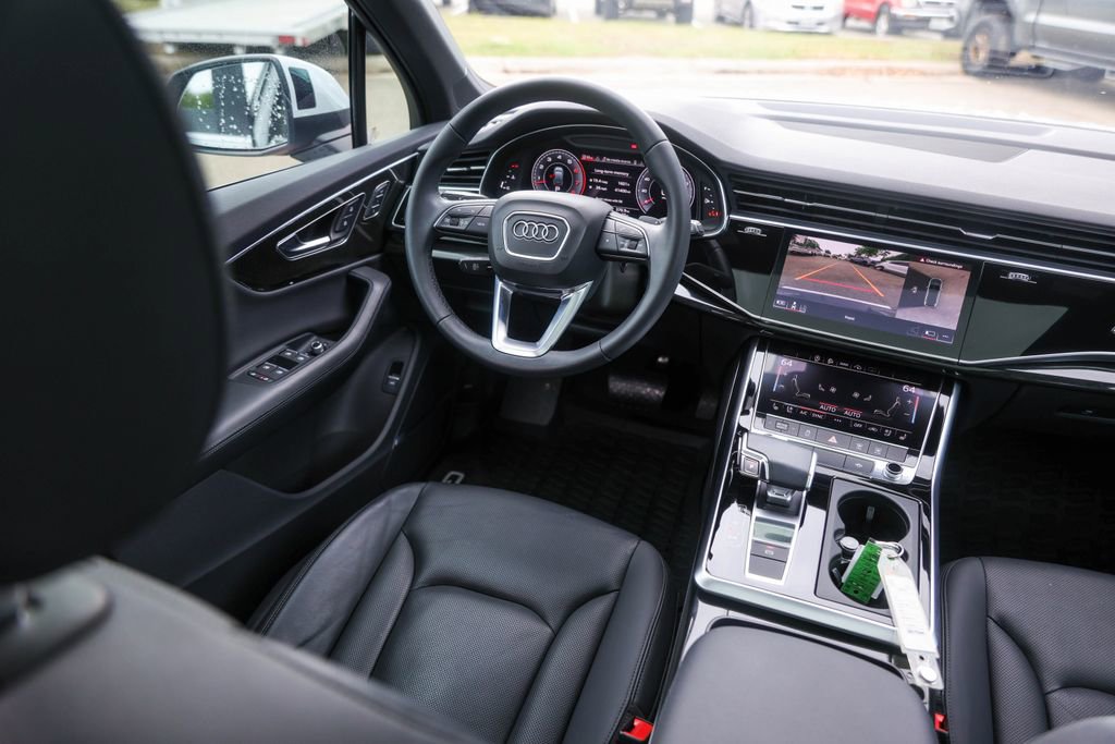Used 2021 Audi Q7 3.0T Premium Plus image 27