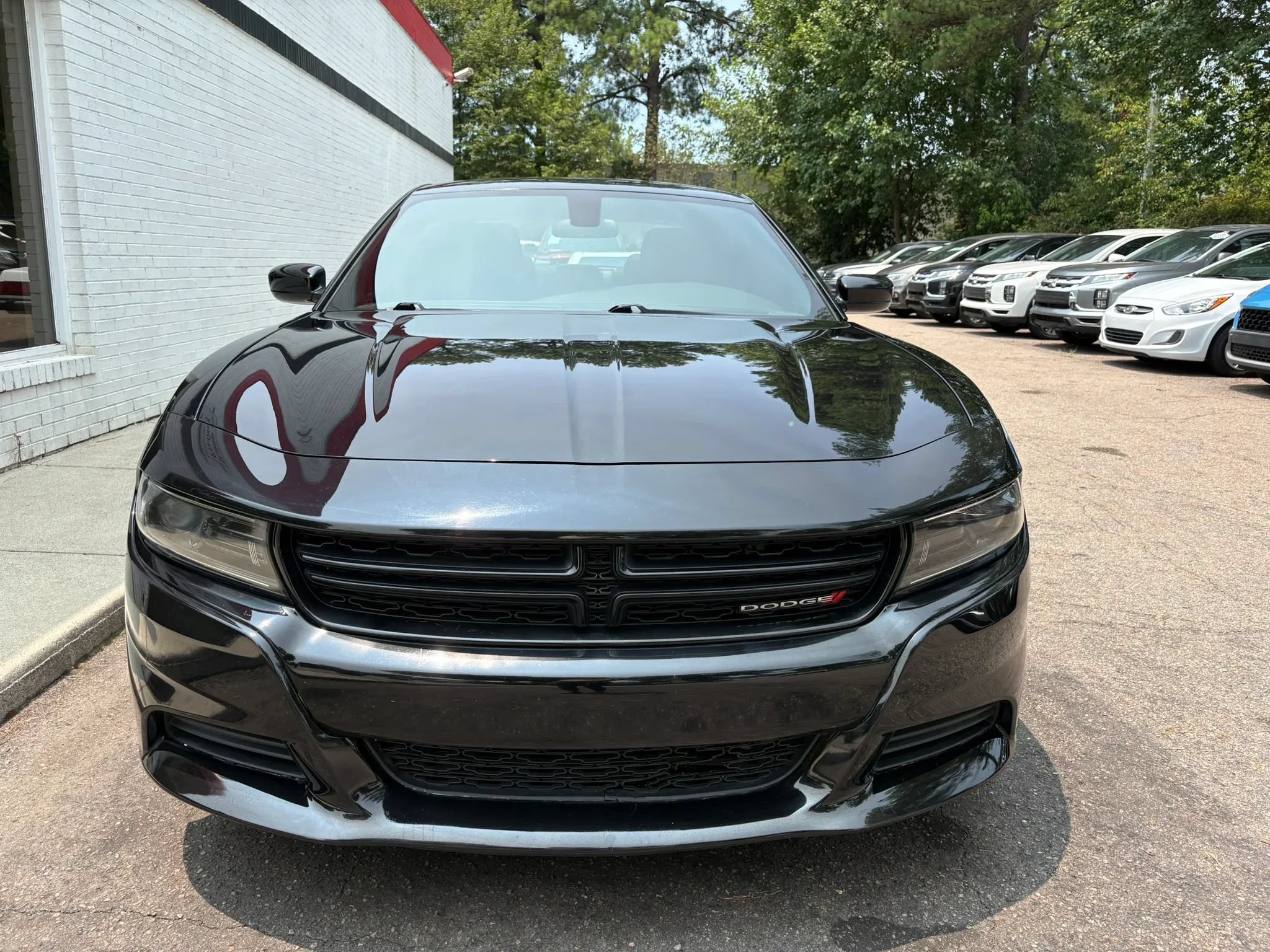 Used 2022 Dodge Charger SXT RWD image 3