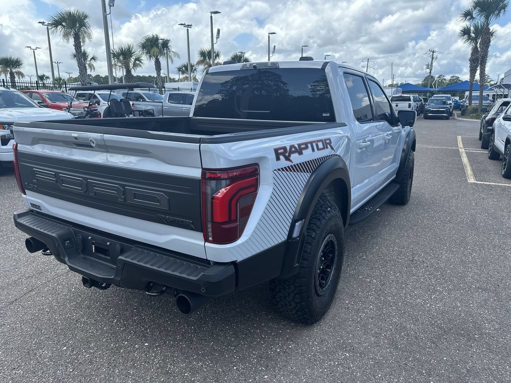 Used 2025 Ford F150 Raptor AWD/4WD image 16
