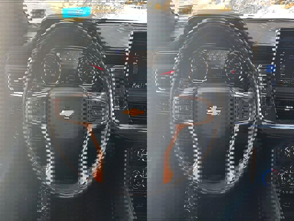 Used 2021 Chevrolet Tahoe High Country w/ Premium Package image 17