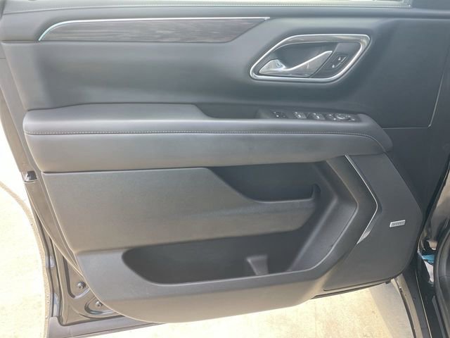 Used 2023 Chevrolet Suburban Z71 w/ Off-Road Capability Package image 22