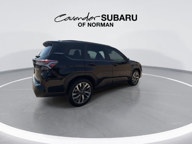 Used 2025 Subaru Forester Touring AWD/4WD image 8