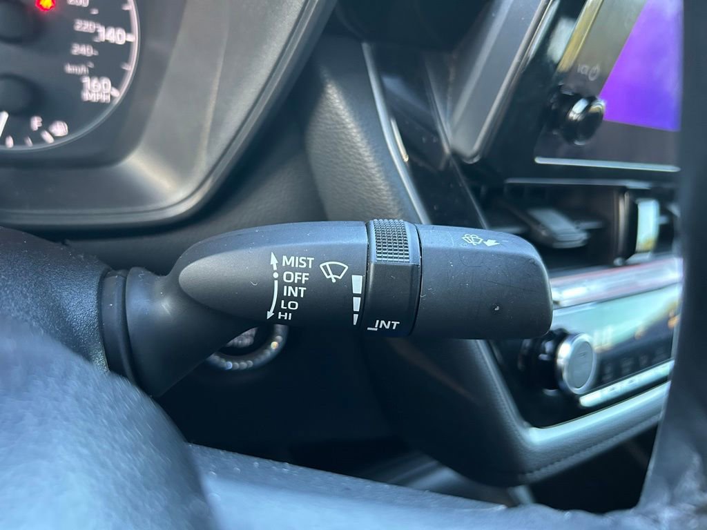 Used 2024 Toyota Corolla SE FWD image 20