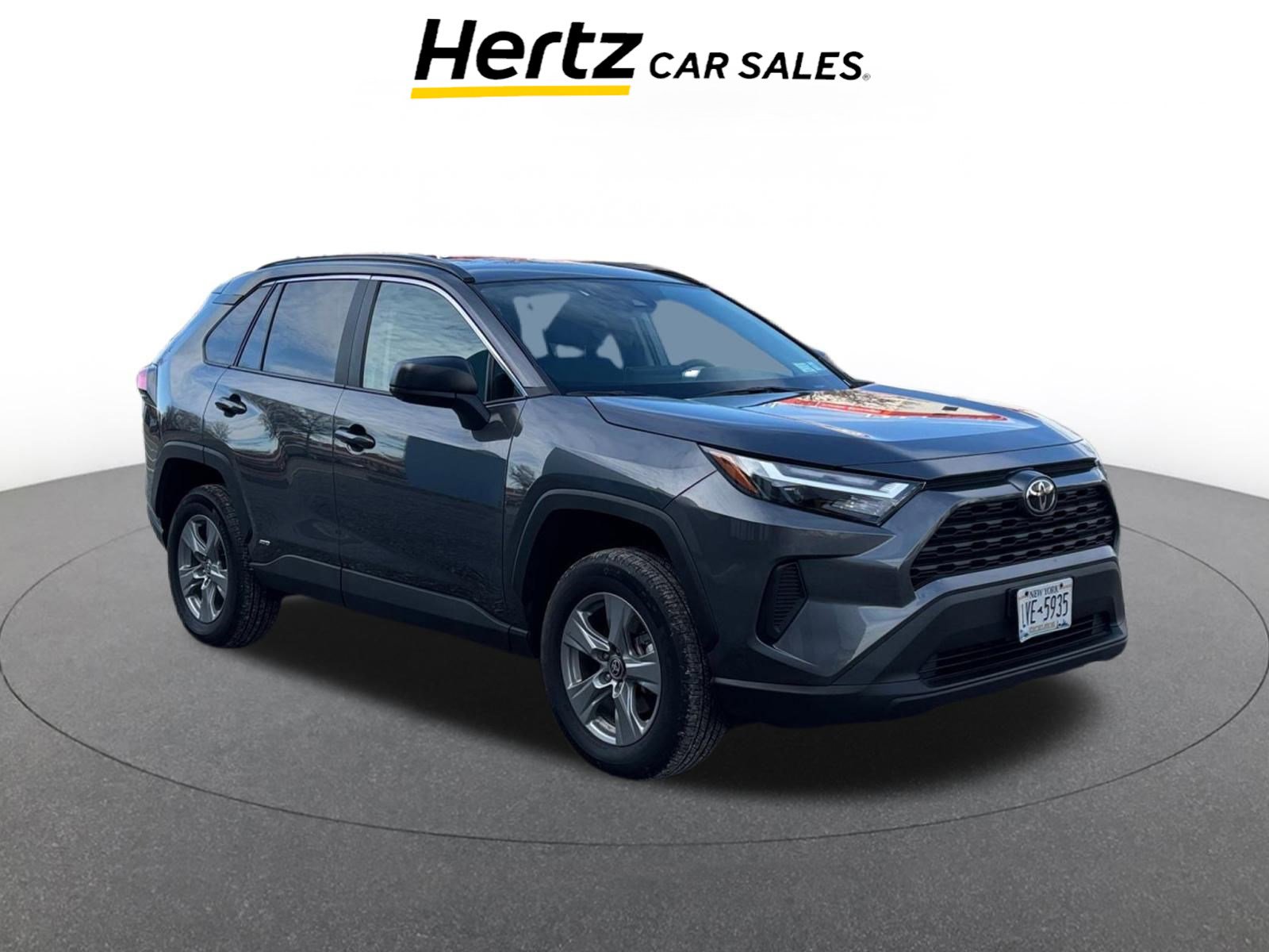 Used 2025 Toyota RAV4 LE image 1