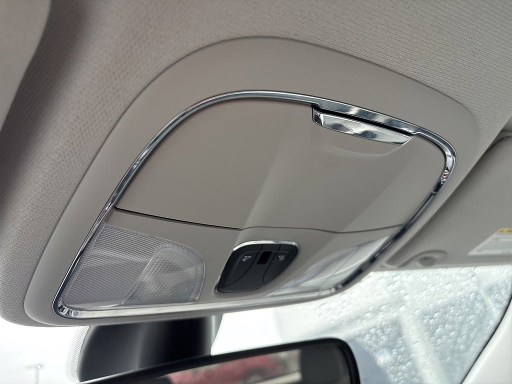 Used 2019 Jeep Cherokee Limited image 22