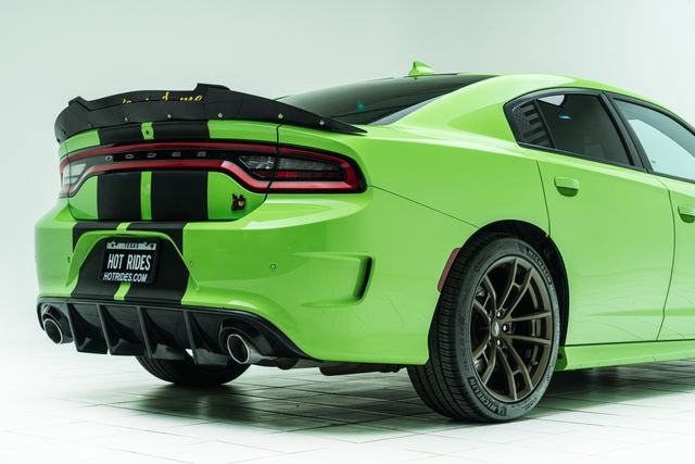 Used 2019 Dodge Charger Scat Pack w/ Navigation & Travel Group image 14