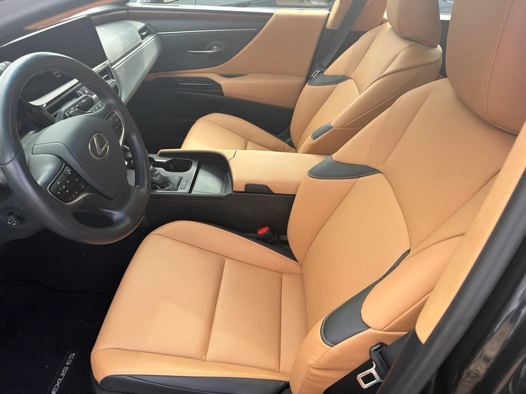 Used 2025 Lexus ES 350 w/ Premium Package FWD image 7