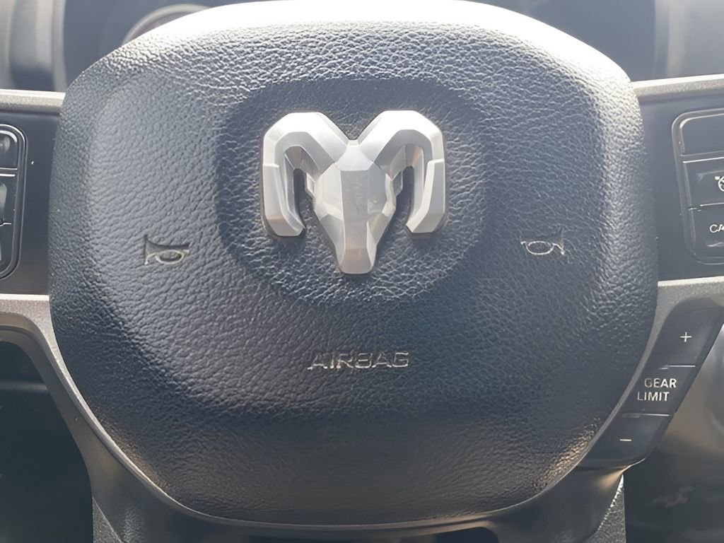 Used 2021 RAM 2500 Tradesman w/ Chrome Appearance Group AWD/4WD image 15