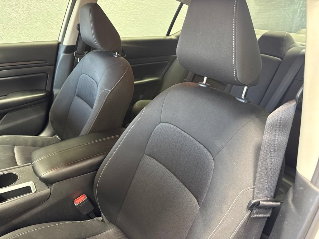 Used 2023 Nissan Altima 2.5 S FWD image 12