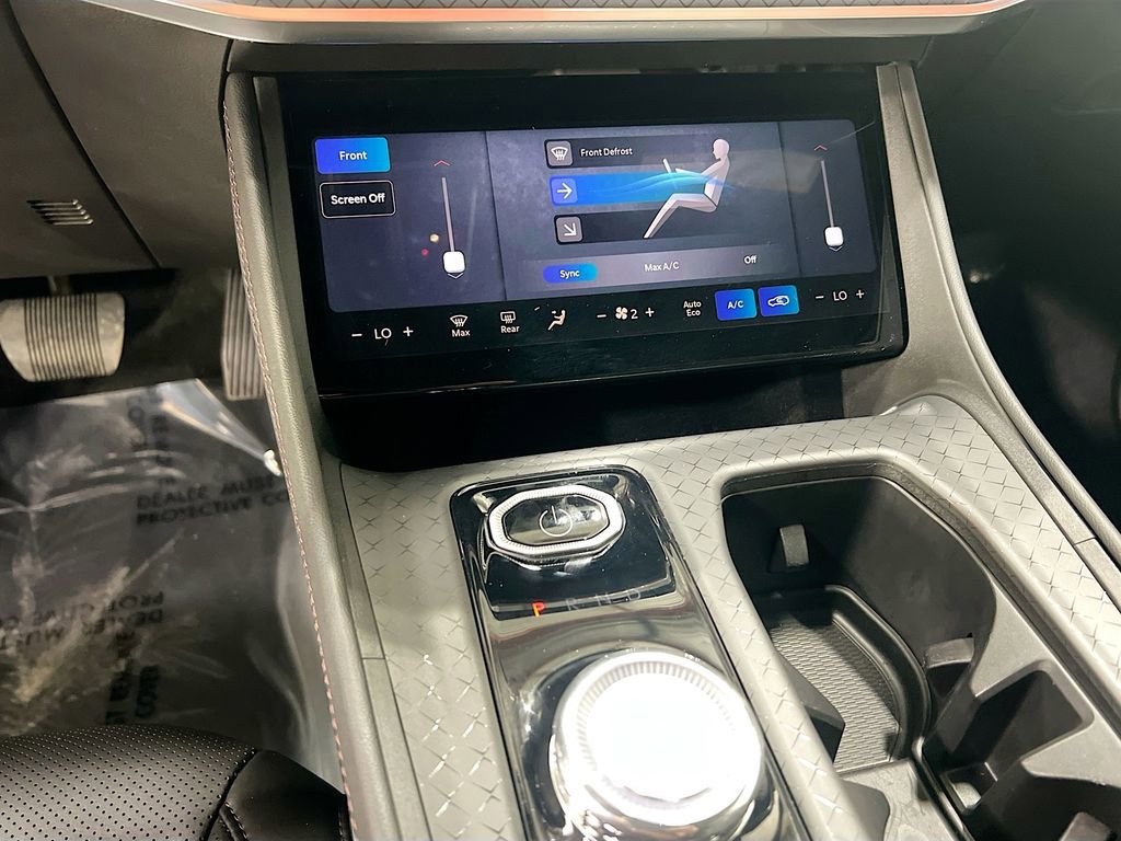 Used 2025 Jeep Wagoneer S Limited image 28