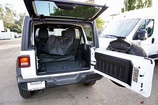 New 2026 Jeep Wrangler Unlimited Sport S image 19