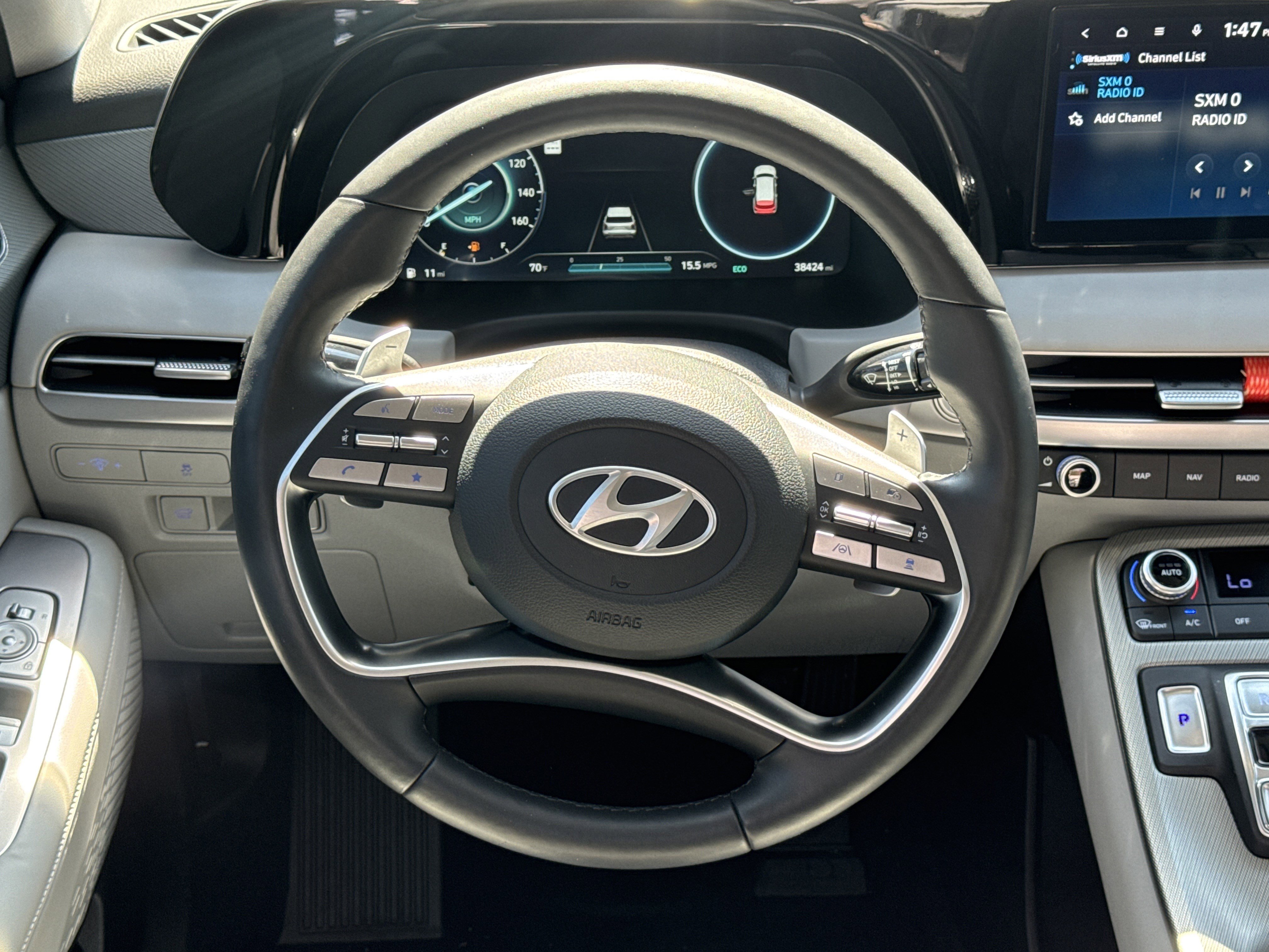 Used 2024 Hyundai Palisade SEL w/ Premium Package image 23