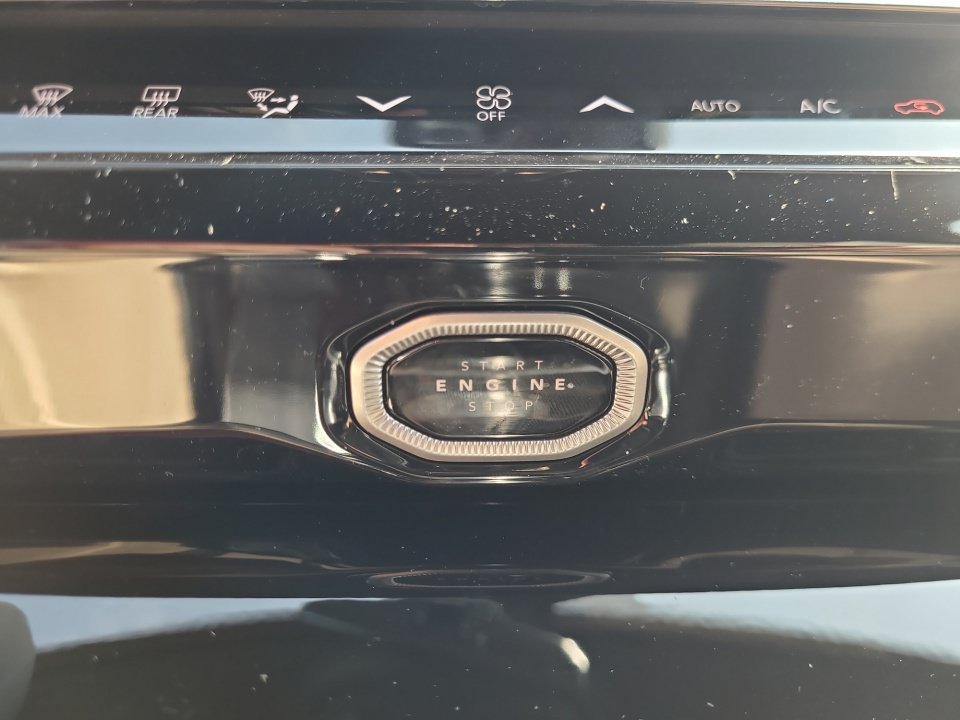 New 2026 Jeep Grand Cherokee L Limited AWD/4WD image 20