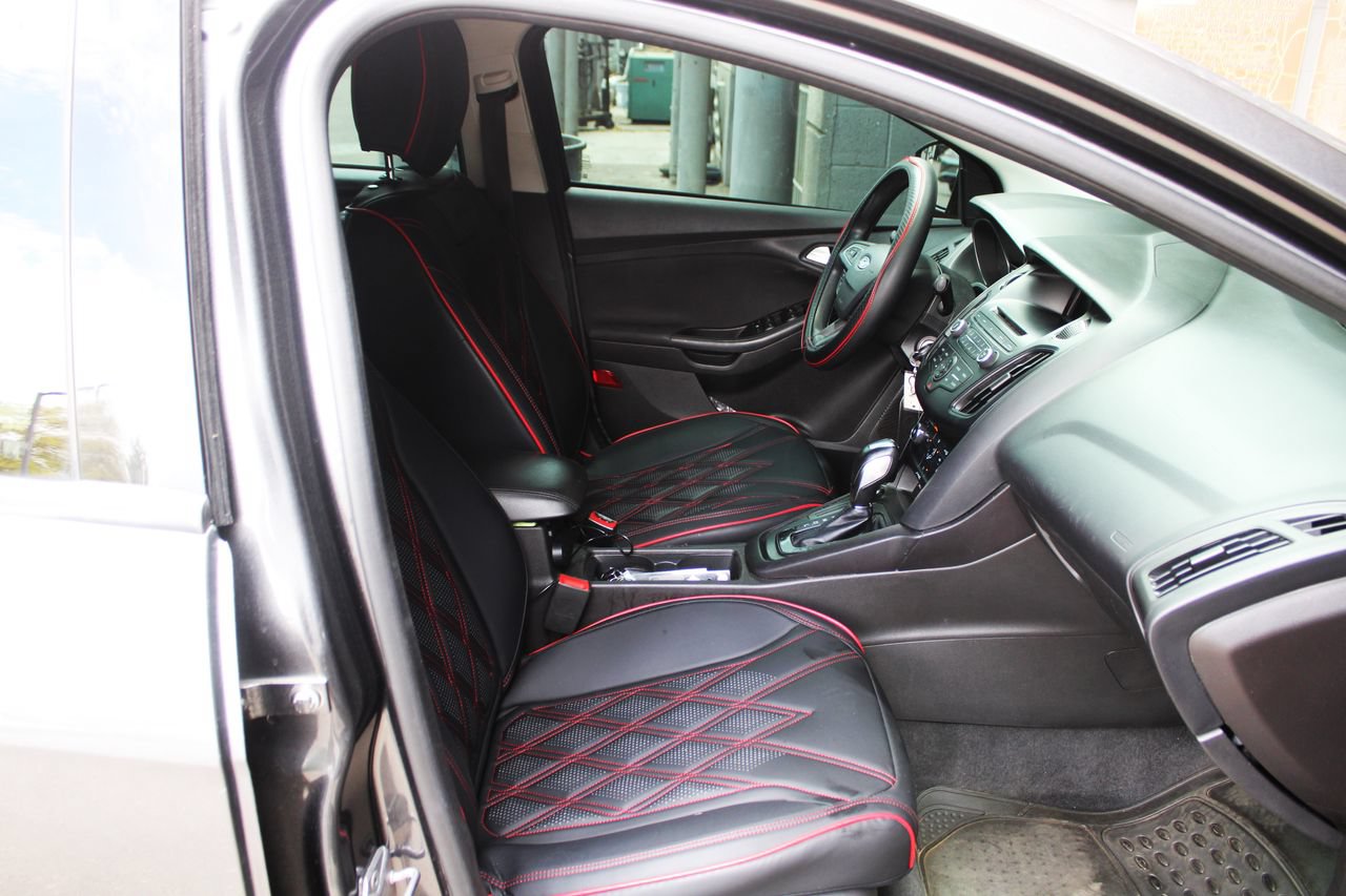 Used 2016 Ford Focus SE FWD image 13