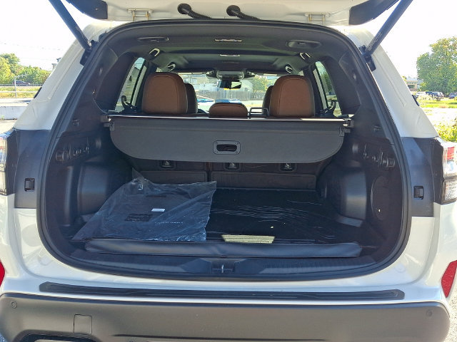 Certified 2026 Subaru Forester Touring AWD/4WD image 41