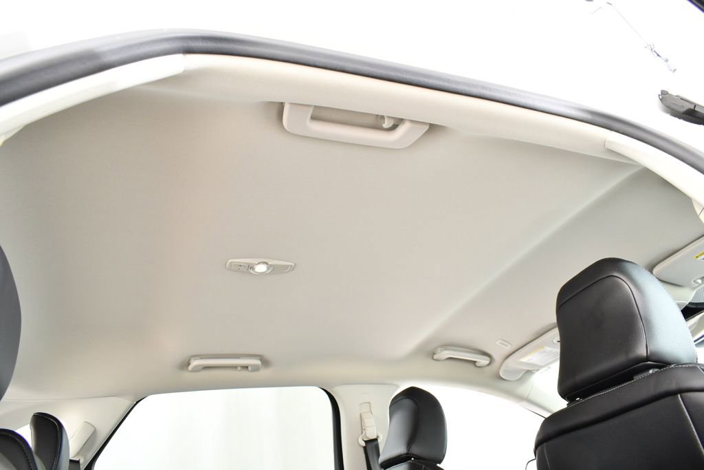 Used 2022 Ford Edge SEL w/ Convenience Package AWD/4WD image 18