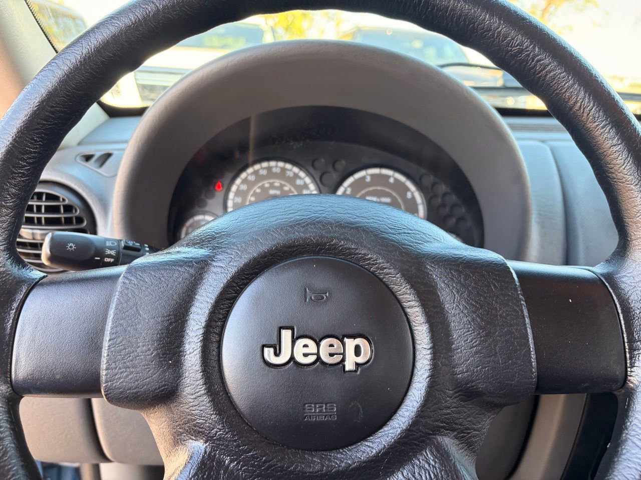 Used 2006 Jeep Liberty Sport RWD image 27