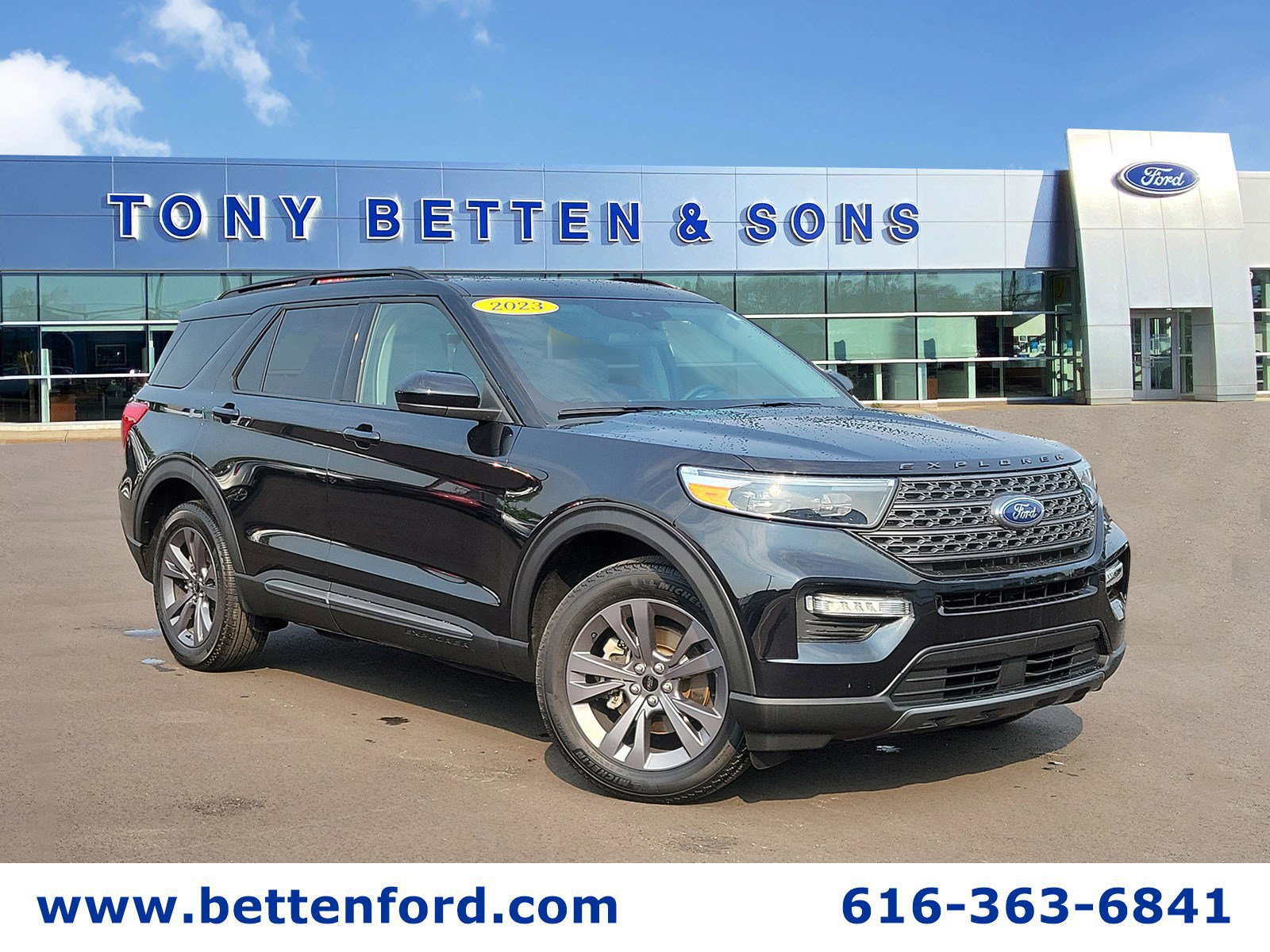 Used 2023 Ford Explorer XLT w/ Equipment Group 202A