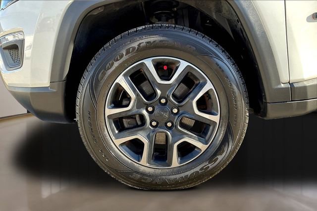 Used 2019 Jeep Compass Trailhawk w/ Leather Interior Group image 23
