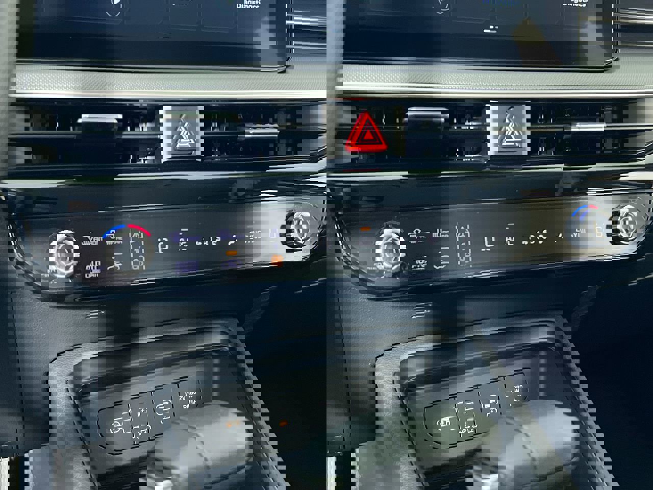 New 2026 Kia K5 LXS image 24