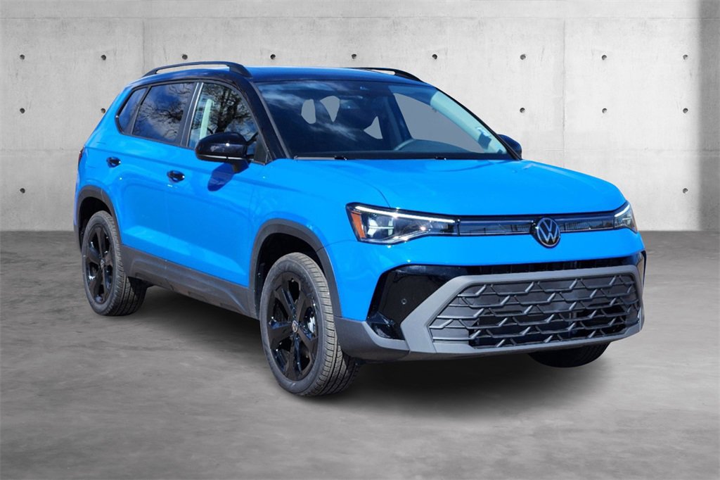 New 2025 Volkswagen Taos SE