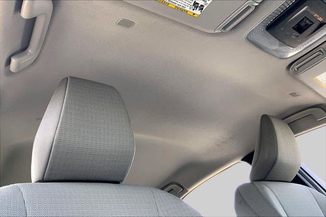 Certified 2025 Toyota Prius LE FWD image 14