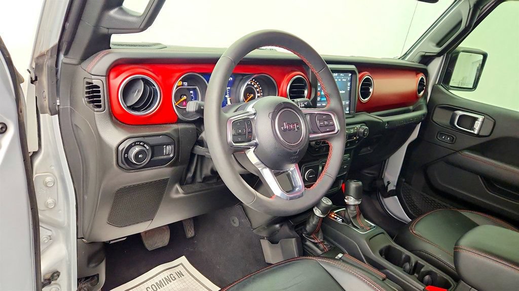 Used 2023 Jeep Wrangler Rubicon AWD/4WD image 12