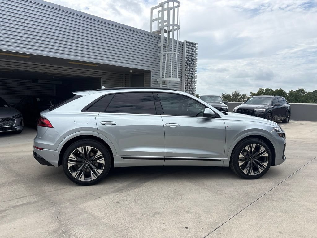 New 2026 Audi Q8 Premium Plus AWD/4WD image 4