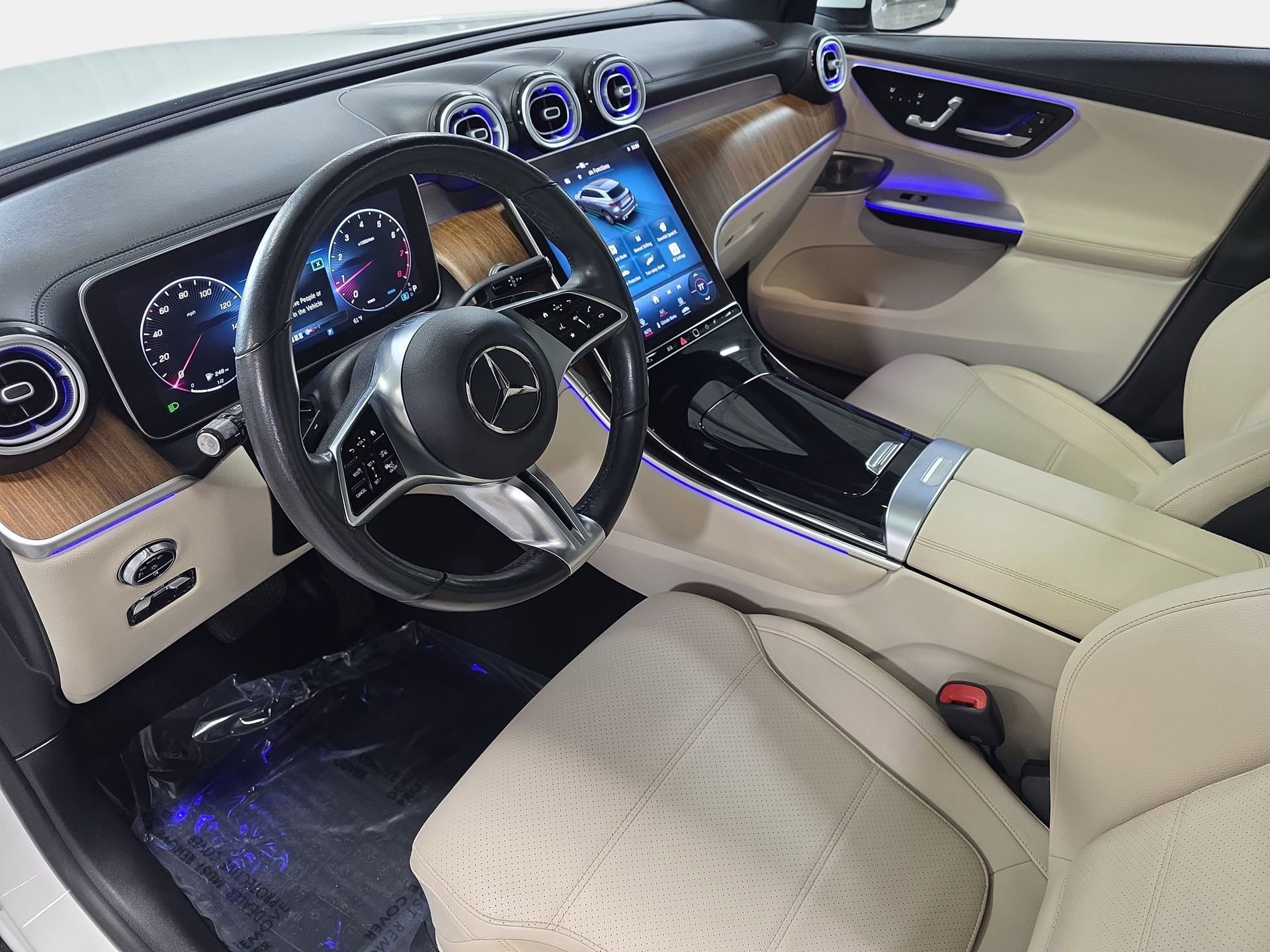 Used 2023 Mercedes-Benz GLC 300 GLC 300 image 16