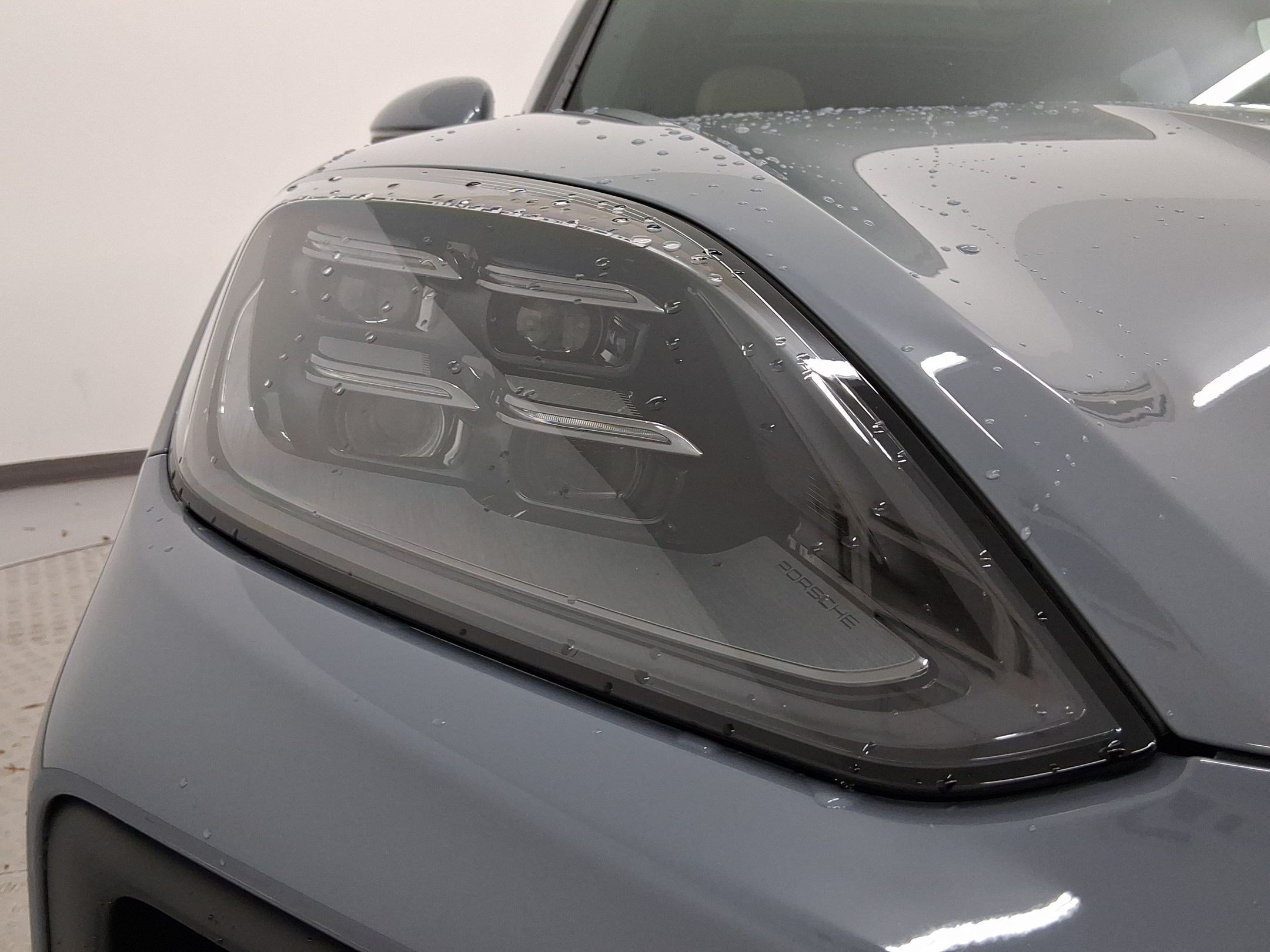 Used 2026 Porsche Cayenne S AWD/4WD image 12