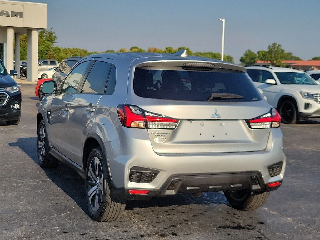 Used 2024 Mitsubishi Outlander Sport AWD image 4